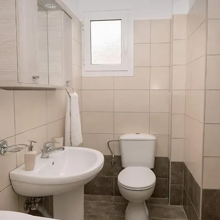 Mandi's Apartmán Karavádhos