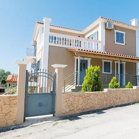 Mandi's * Καραβάδος